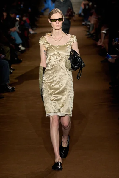 Look 45